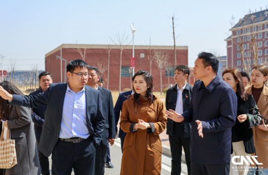 开封市教体局领导一行调研郑州z6mg中国区官网入口兰考学院