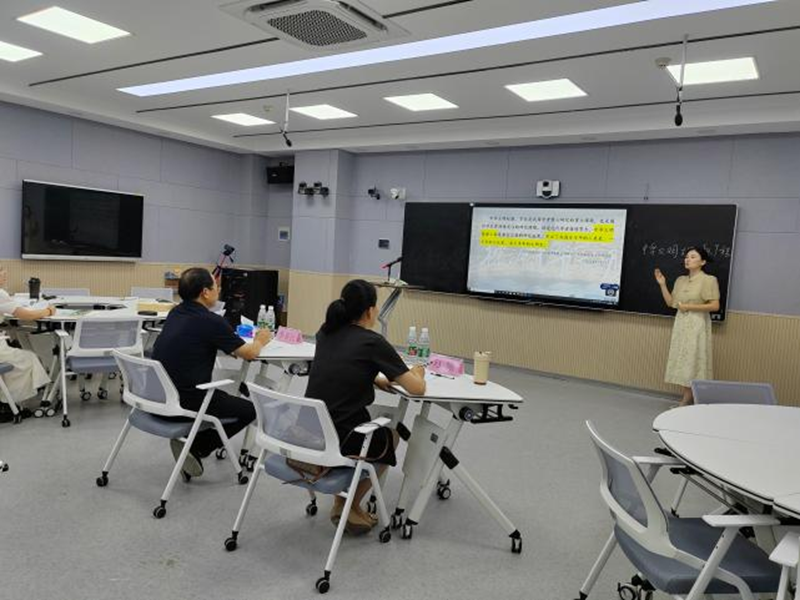 好课锋从“精研”出，精彩源自“细磨”来——马克思主义学院开展全员思政课磨课展示活动